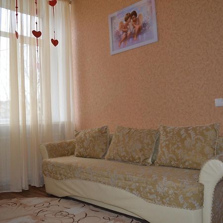 Zarvanskaya Street 5 カームヤネツィ・ポジーリシクィイ エクステリア 写真