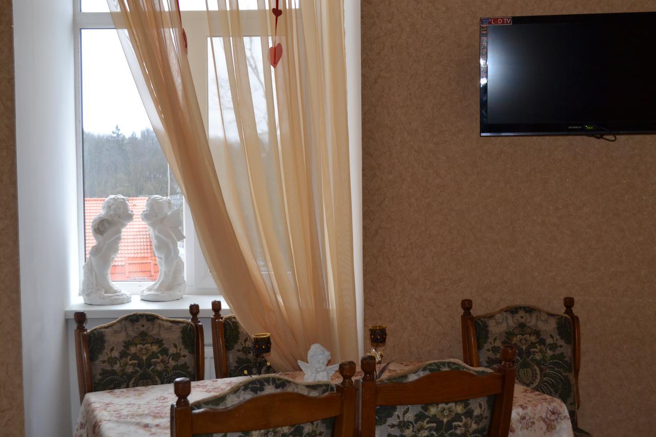 Zarvanskaya Street 5 カームヤネツィ・ポジーリシクィイ エクステリア 写真